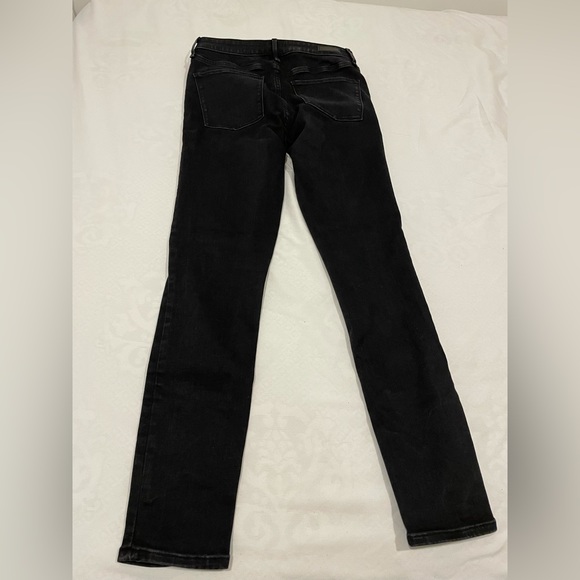 A & F- Simone high rise jeans - Picture 6 of 13